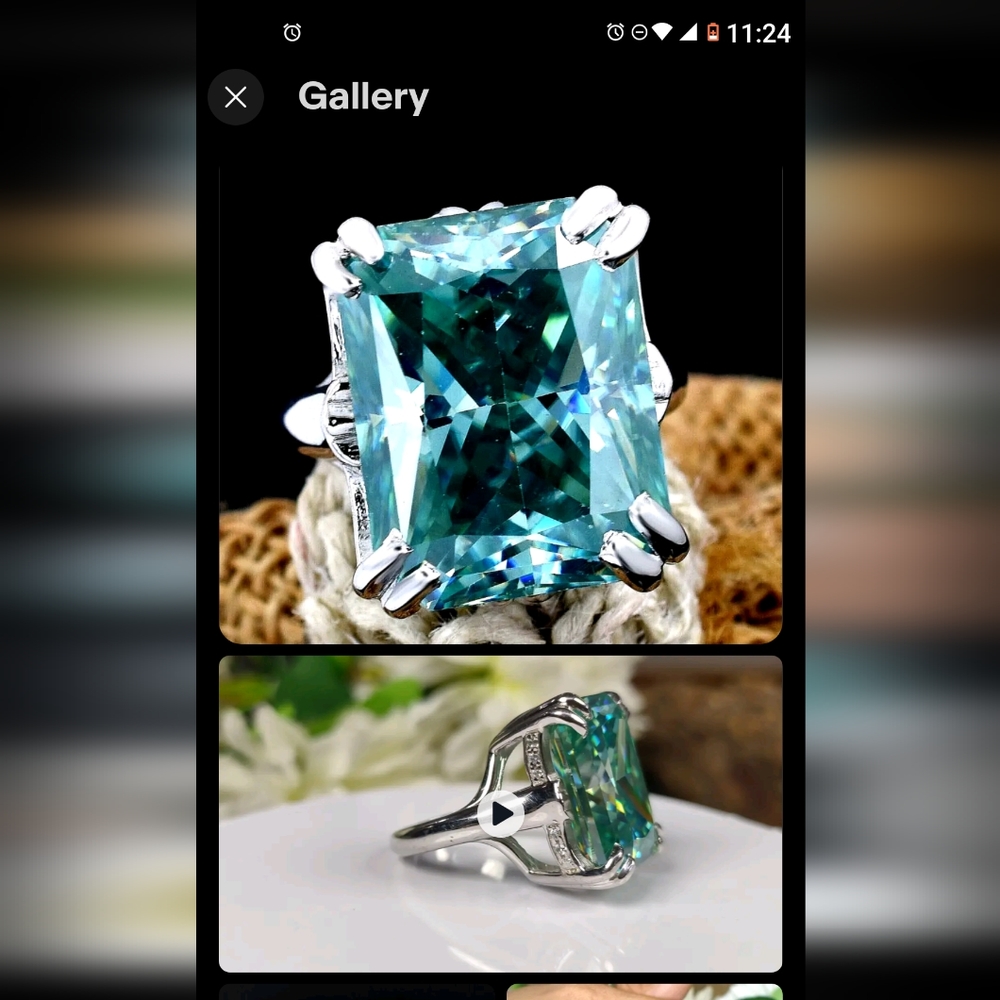 26. 45 Cts Certified Emerald Diamond Ring